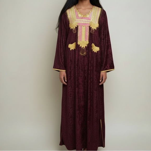 Handmade Other - Vintage Moroccan Kaftan traditionalrobe tunic embroidery maroon pink yellow gold